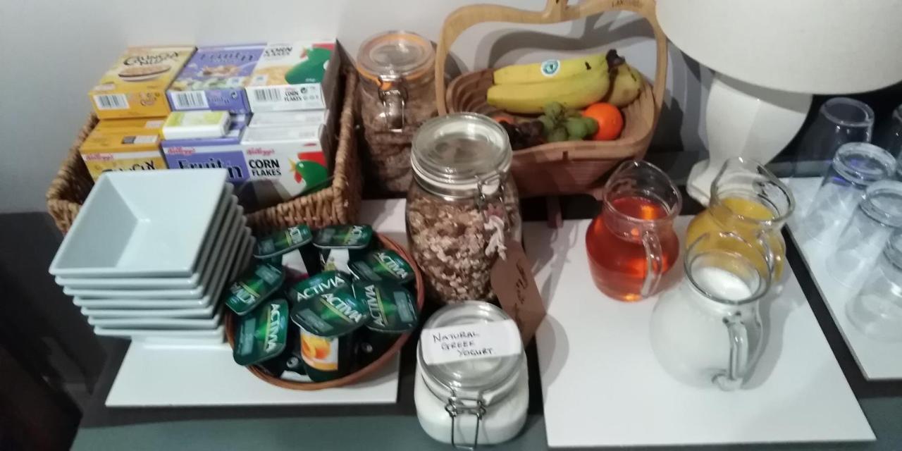 29 Well Street B&B 모팟 외부 사진